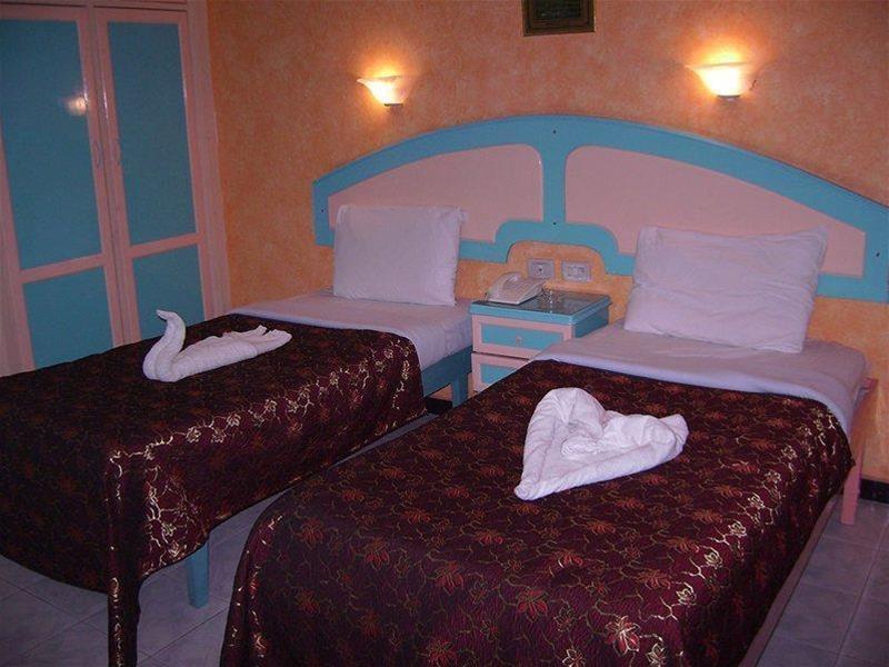 Cinderella Hotel Hurghada Exteriér fotografie
